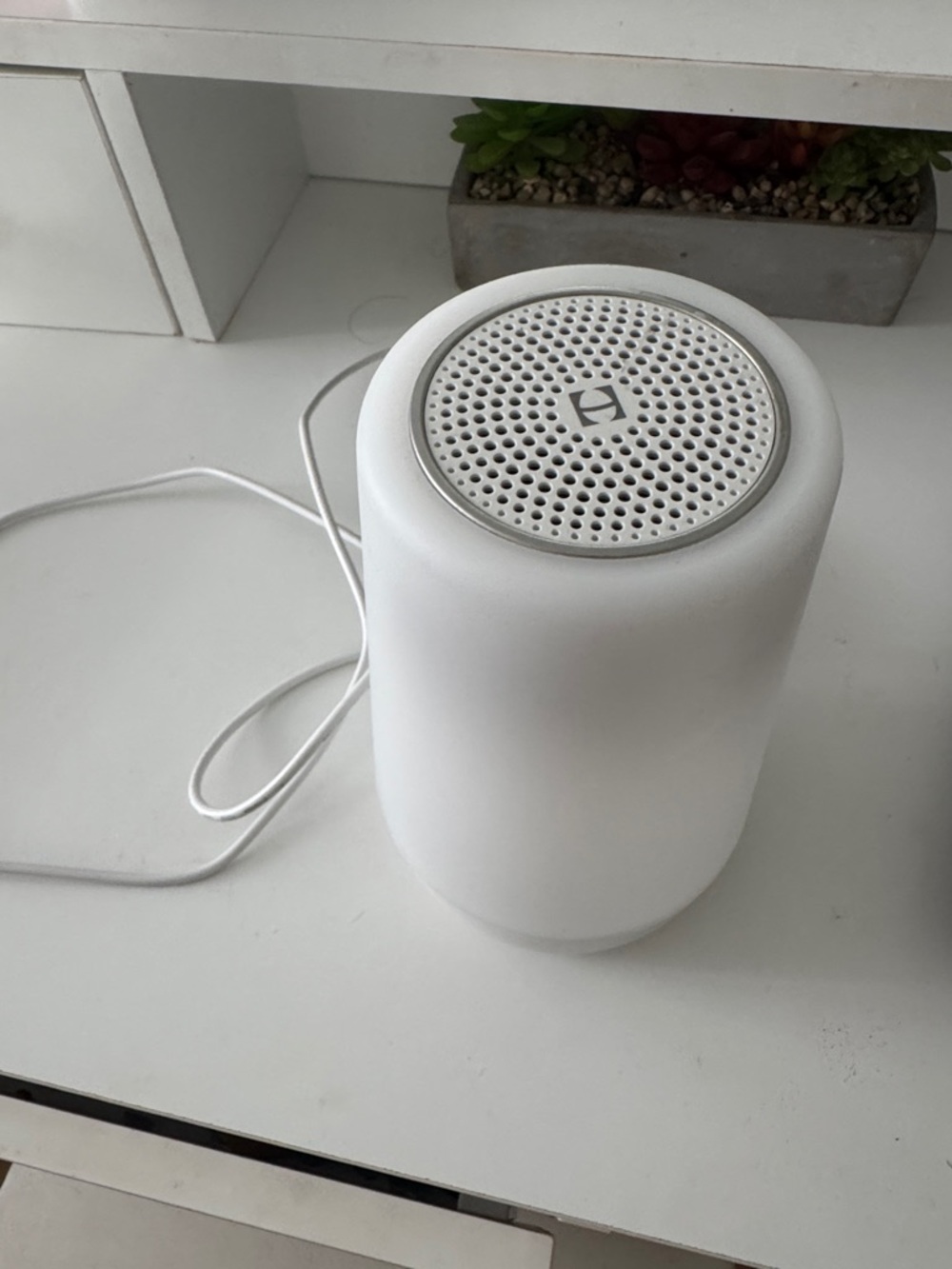 Hatch White Night Light and Sound Machine